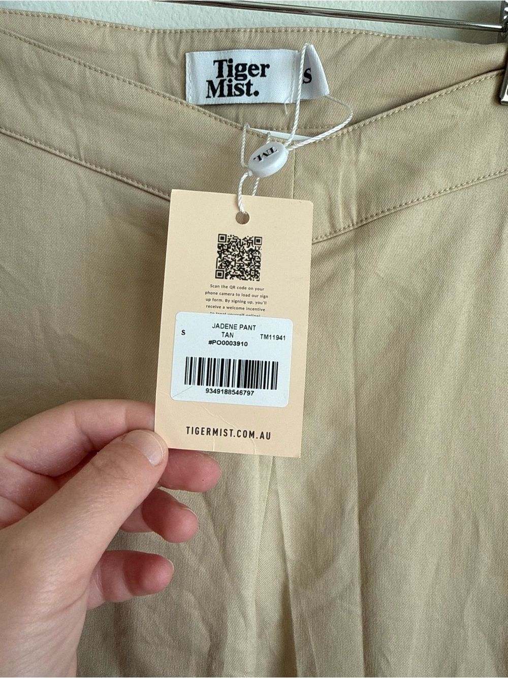 NWT Tiger Mist Jadene Pants Tan Wide Leg V Waist High Rise Trousers S - Picture 13 of 16